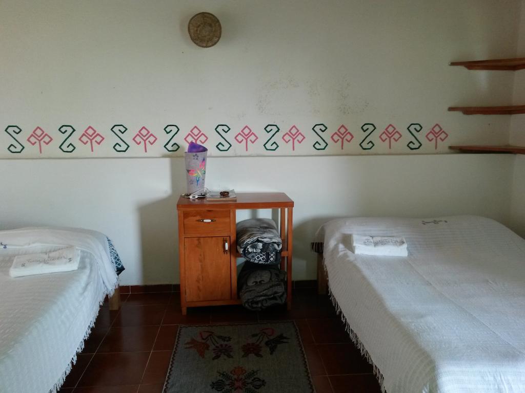 Hotel Taselotzin Cuetzalán del Progreso Rum bild
